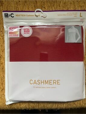 Uniqlo HEATTECH Cashmere Turtleneck - Red | NWT